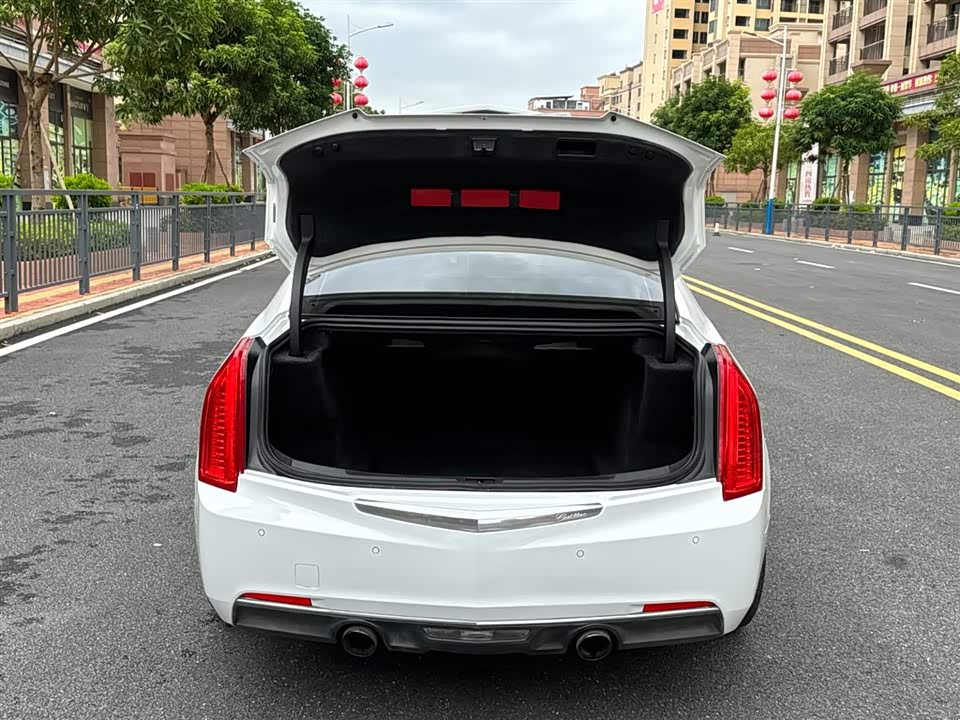Cadillac ATS-L