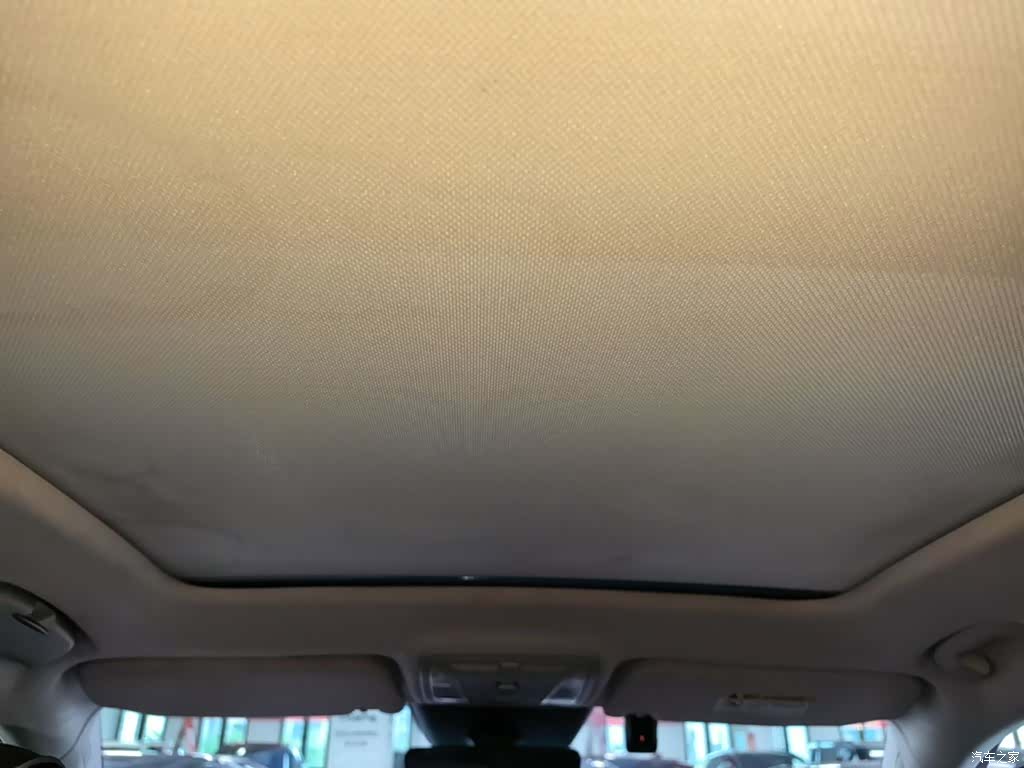Hongqi HS5, 2022 18