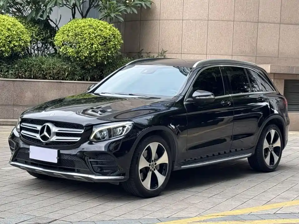Mercedes-Benz GLC Mercedes-Benz GLC