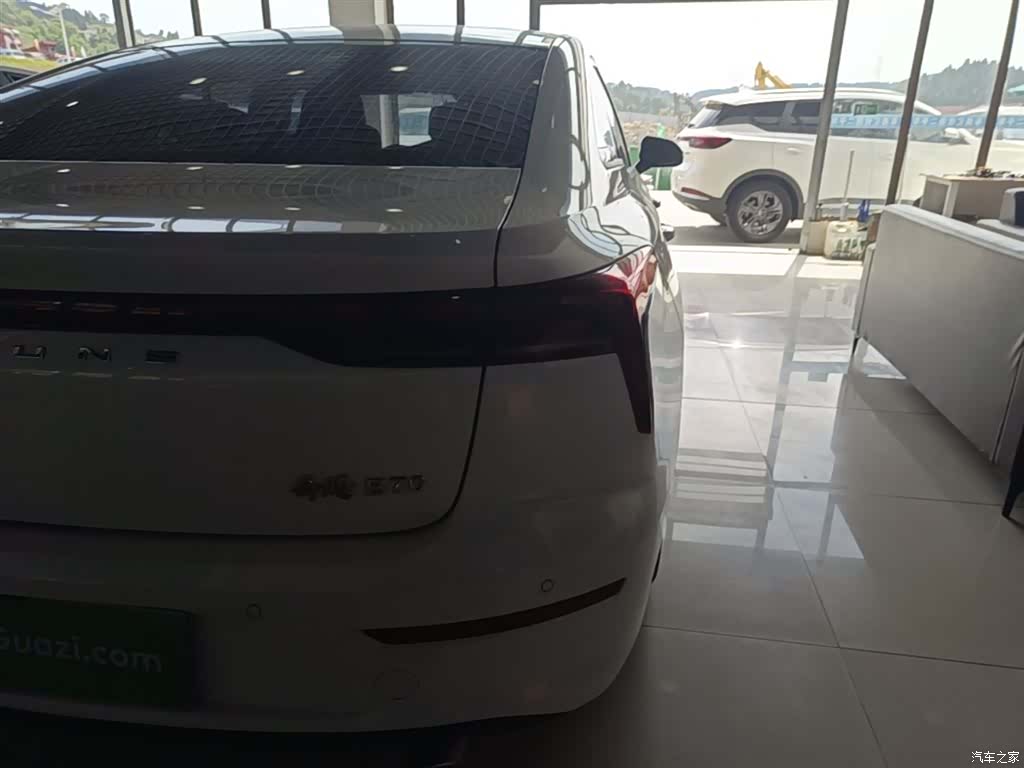 Bestune B70, 2024 8