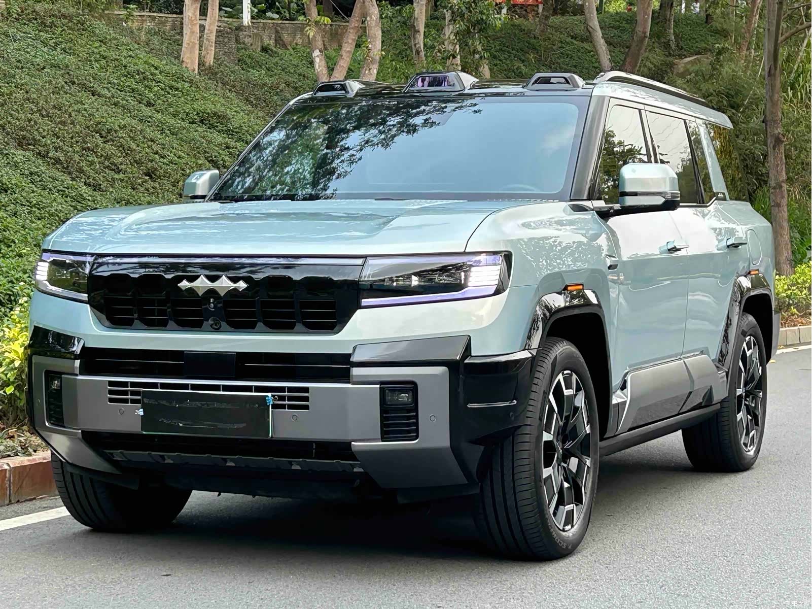 Fang Cheng Bao Bao 8, 2024 1