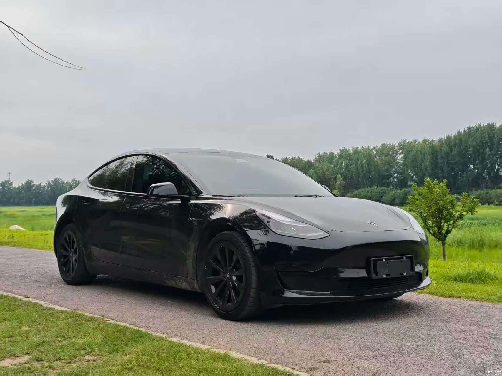 Tesla Model 3, 2022 3