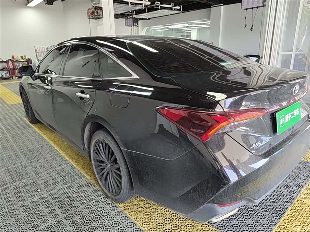Toyota Avalon, 2021 все фото