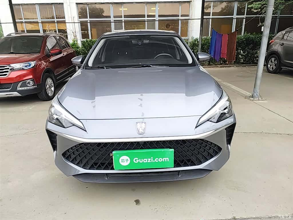Roewe i5, 2025 3