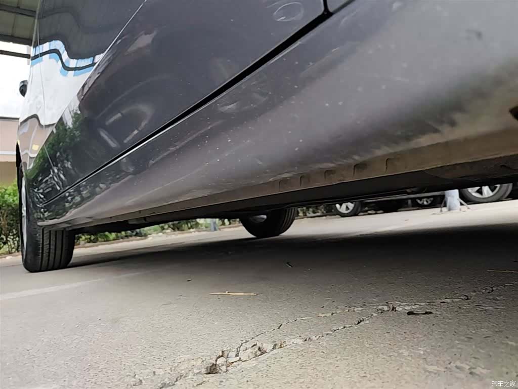 Roewe i5, 2025 21