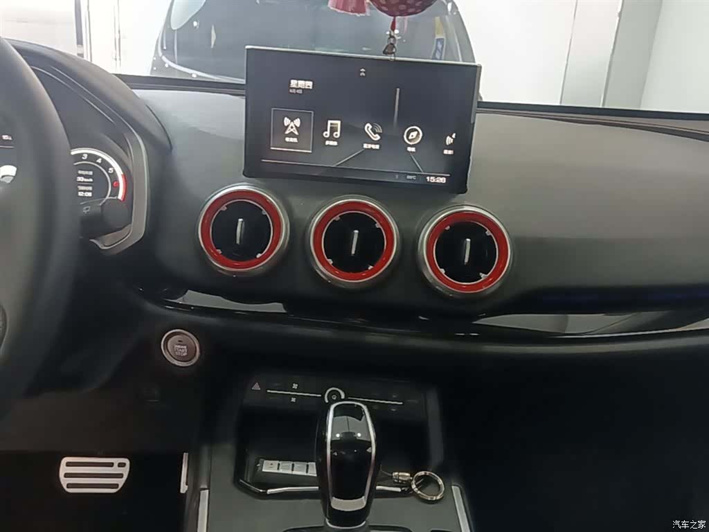 WEY VV5, 2018 13