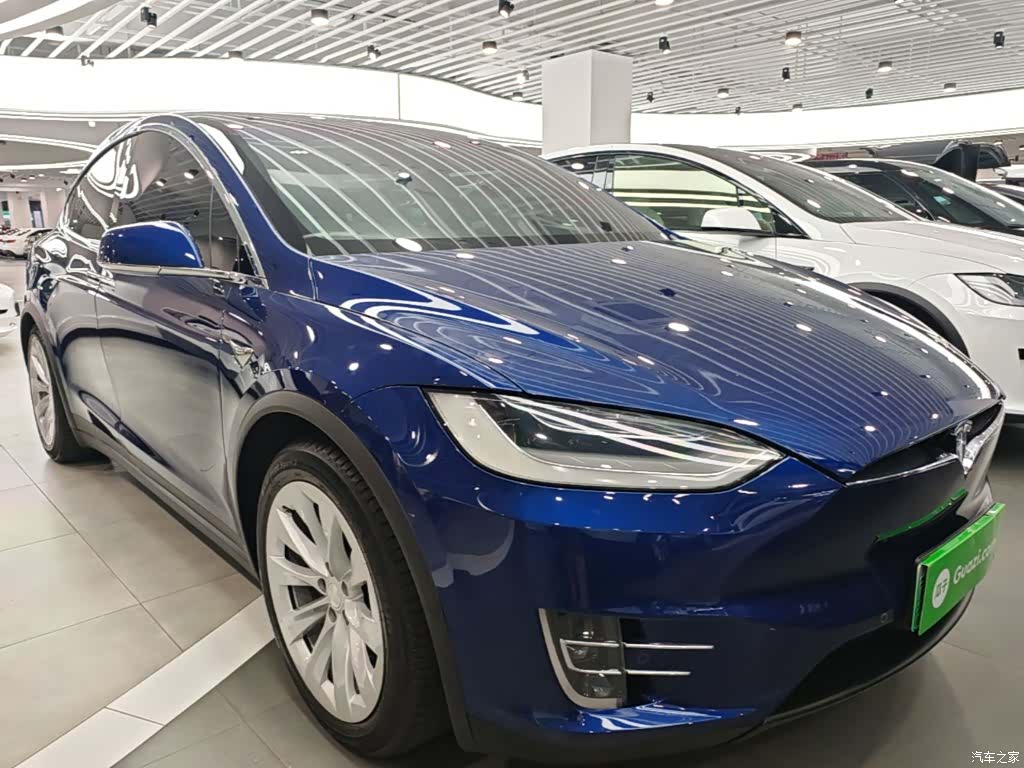 Tesla Model X, 2019 4