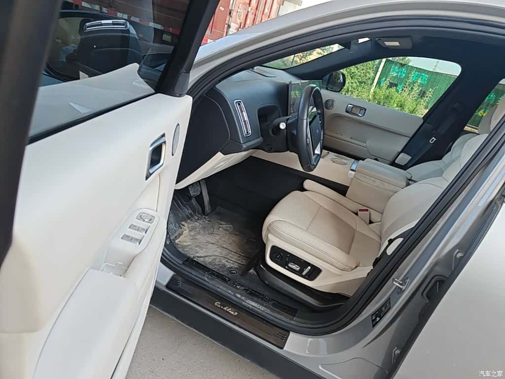 Li Auto L7, 2024 12