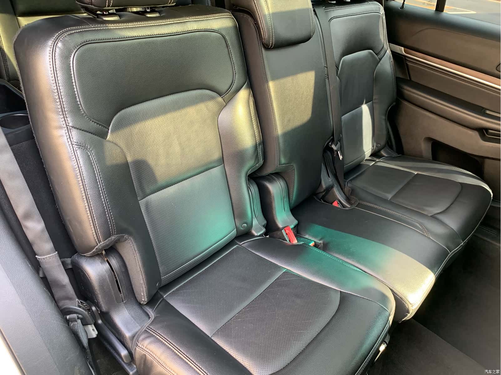 Ford Explorer, 2016 20