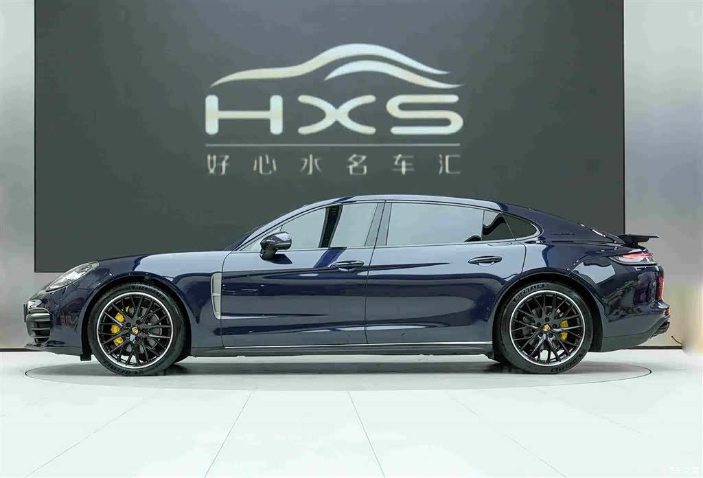 Porsche Panamera, 2023 3