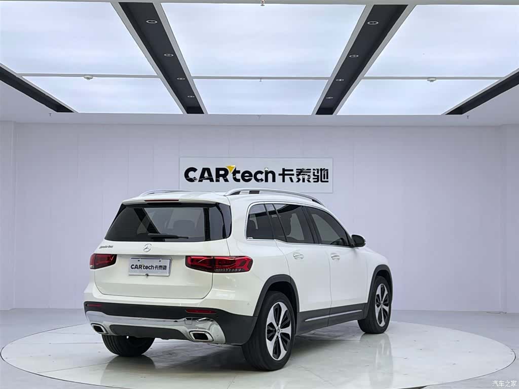 Mercedes-Benz GLB, 2022 все фото