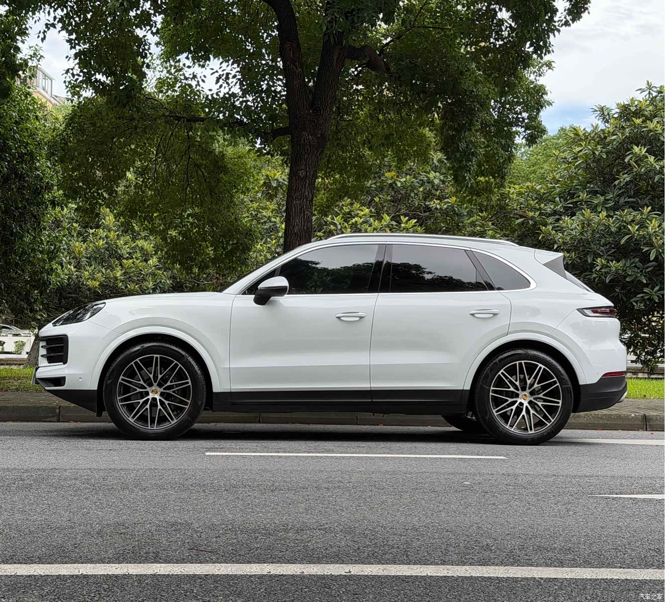 Porsche Cayenne, 2025 27