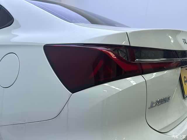 Roewe i5, 2025 17