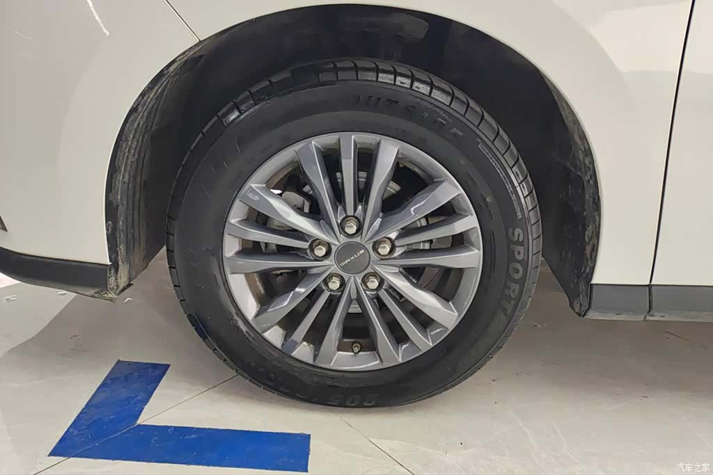 Maxus G50, 2022 6