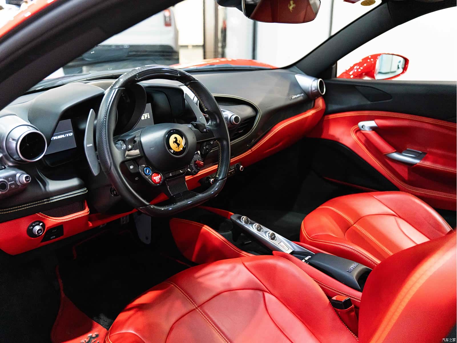 Ferrari F8, 2022 8
