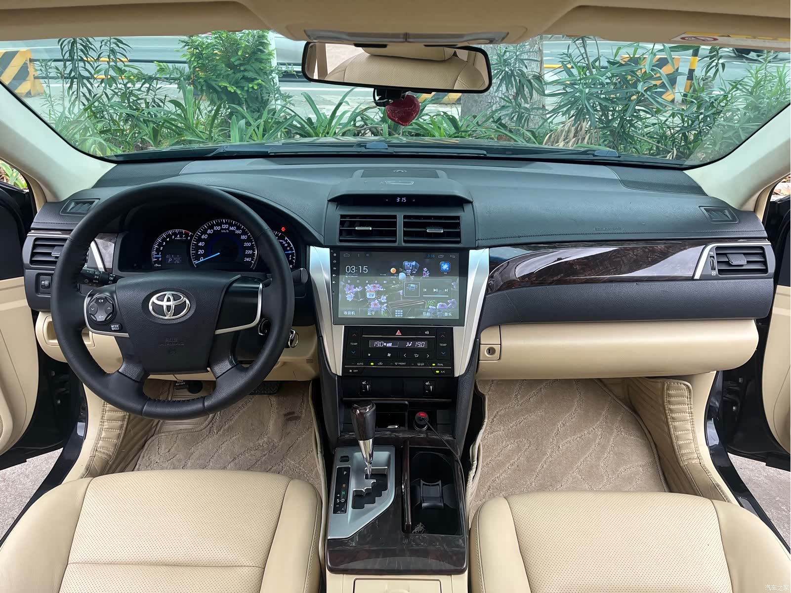 Toyota Camry, 2016 20
