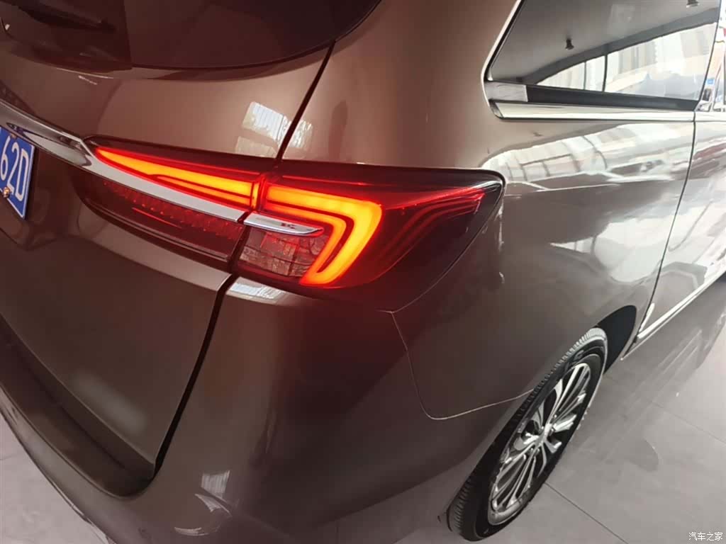 Buick GL8, 2020 8