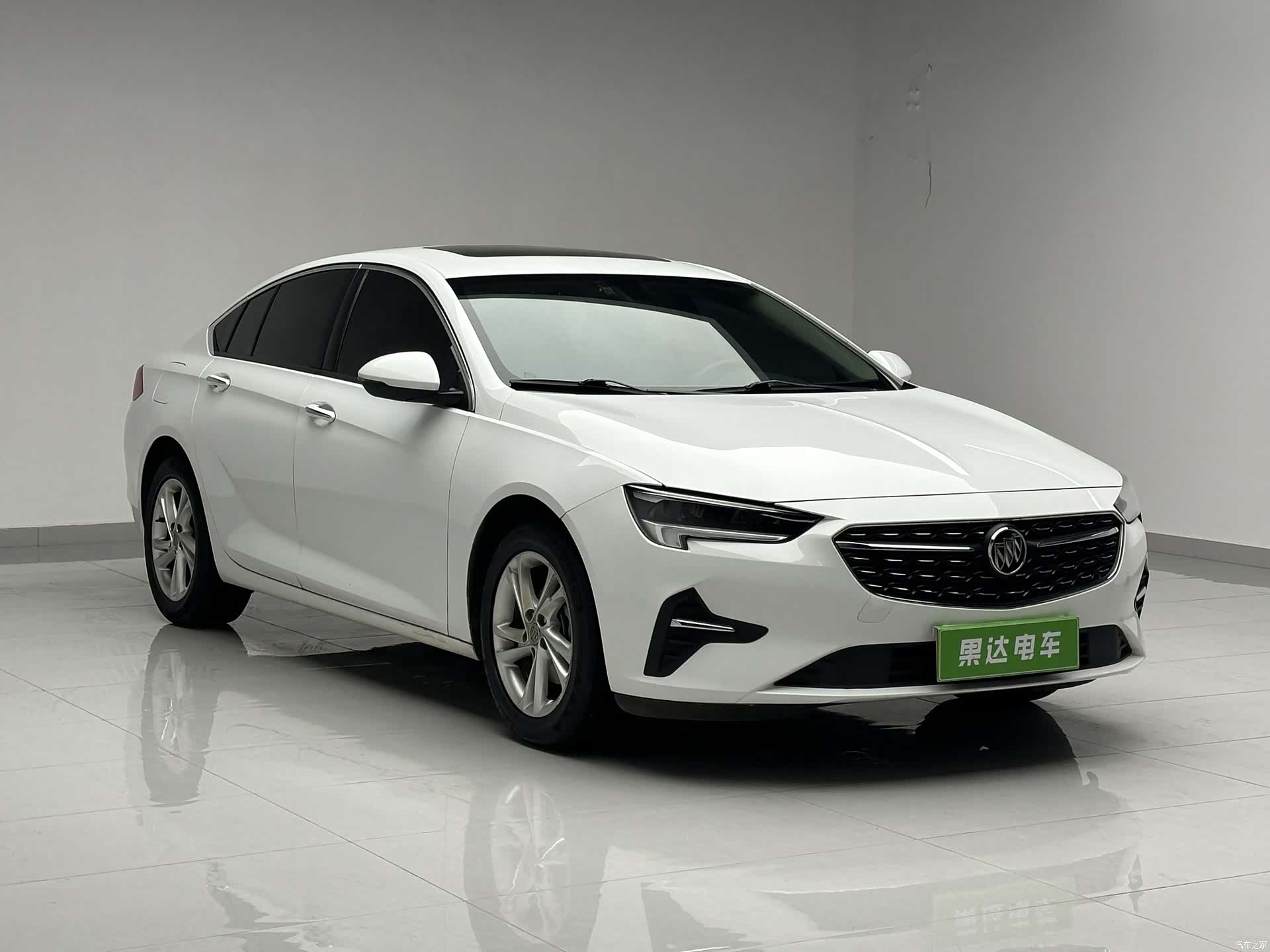 Buick Regal, 2021 3