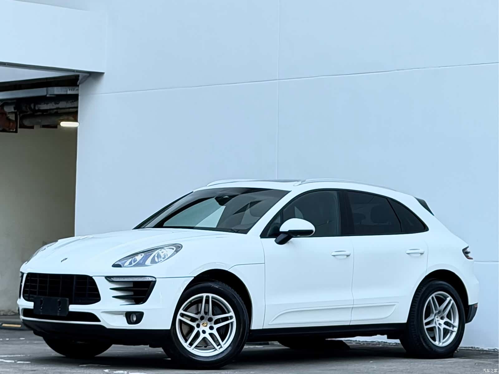 Porsche Macan, 2015 1