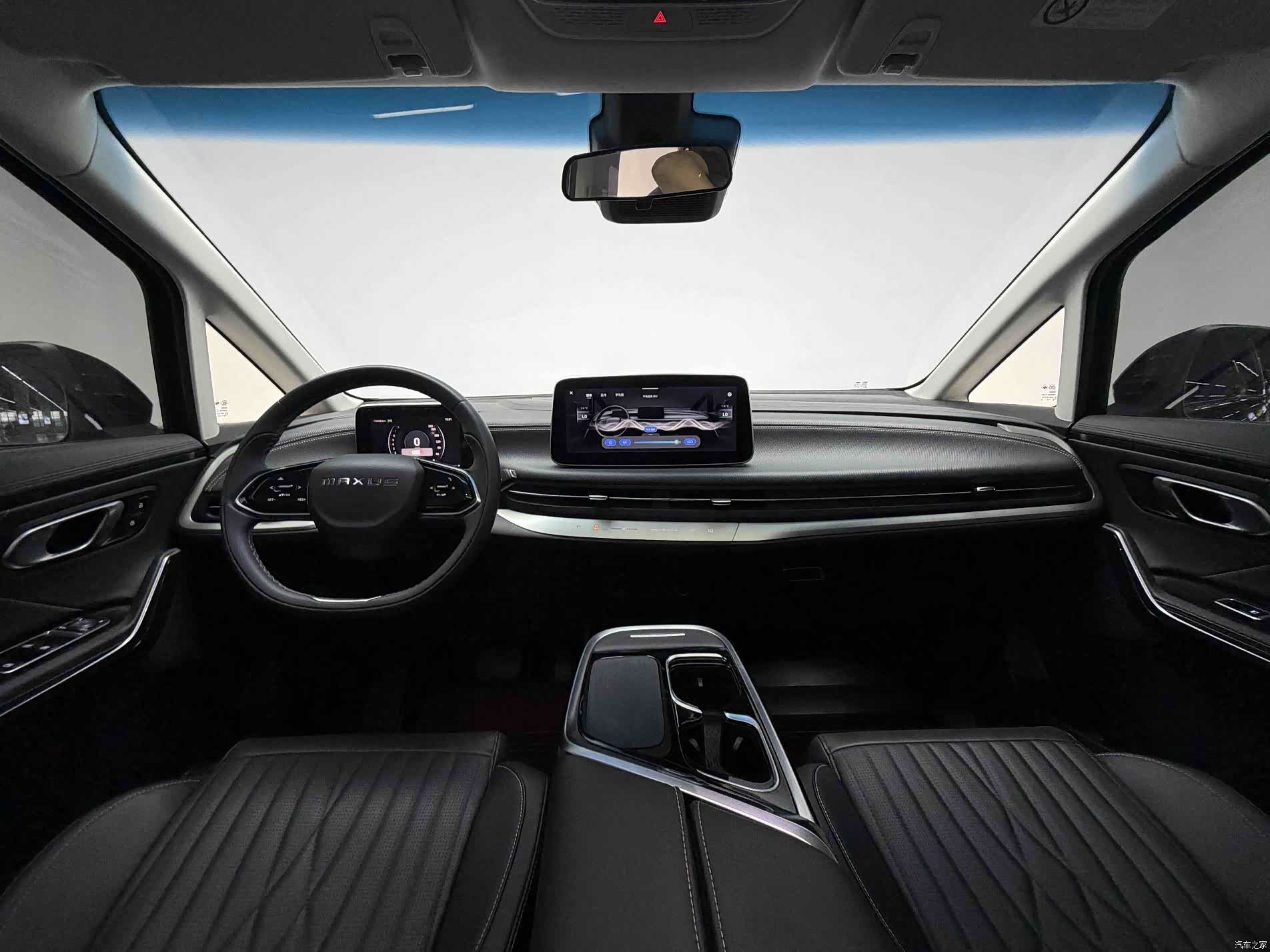 Maxus G90, 2023 16