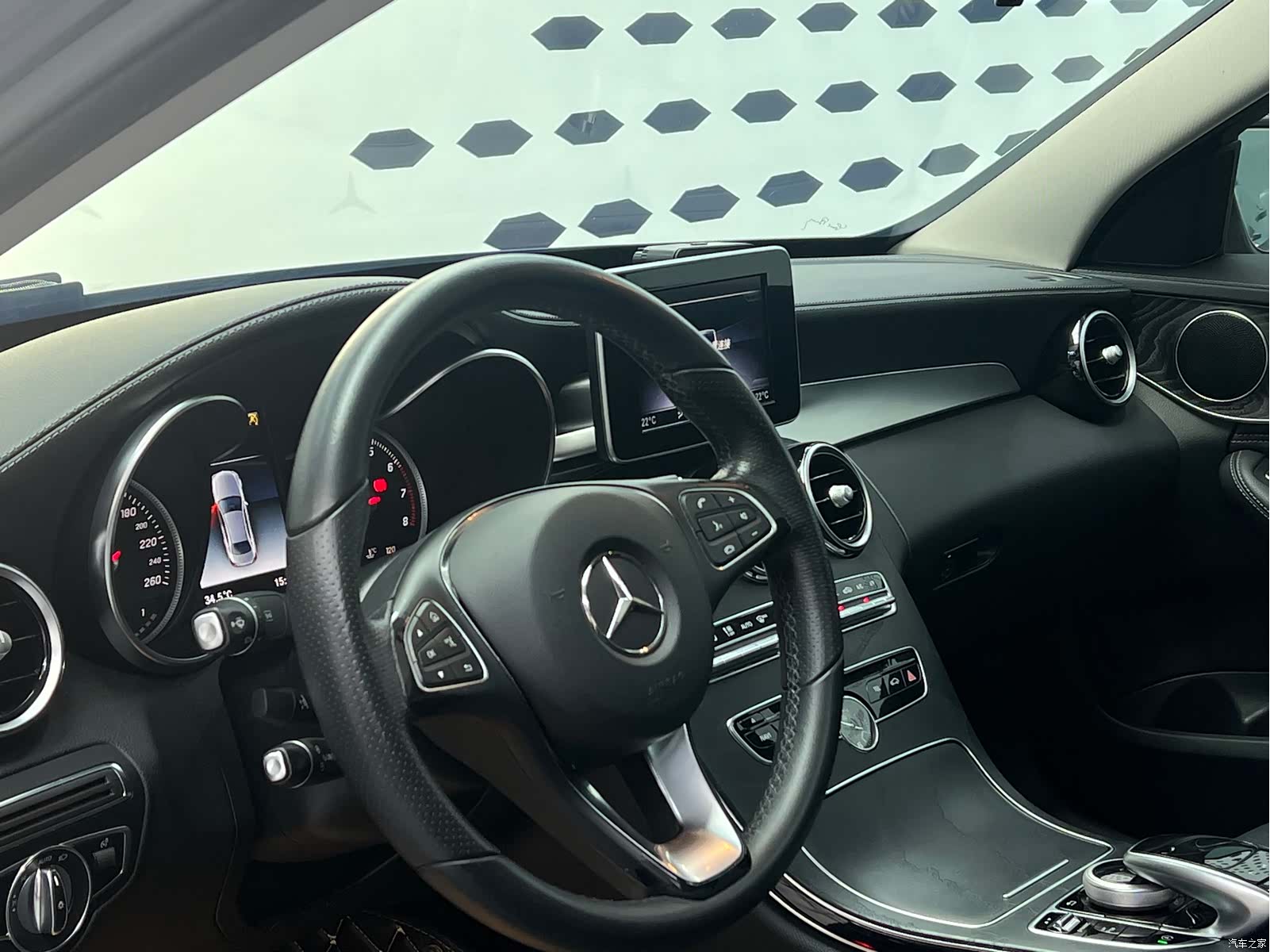 Mercedes-Benz C-Class, 2018 6