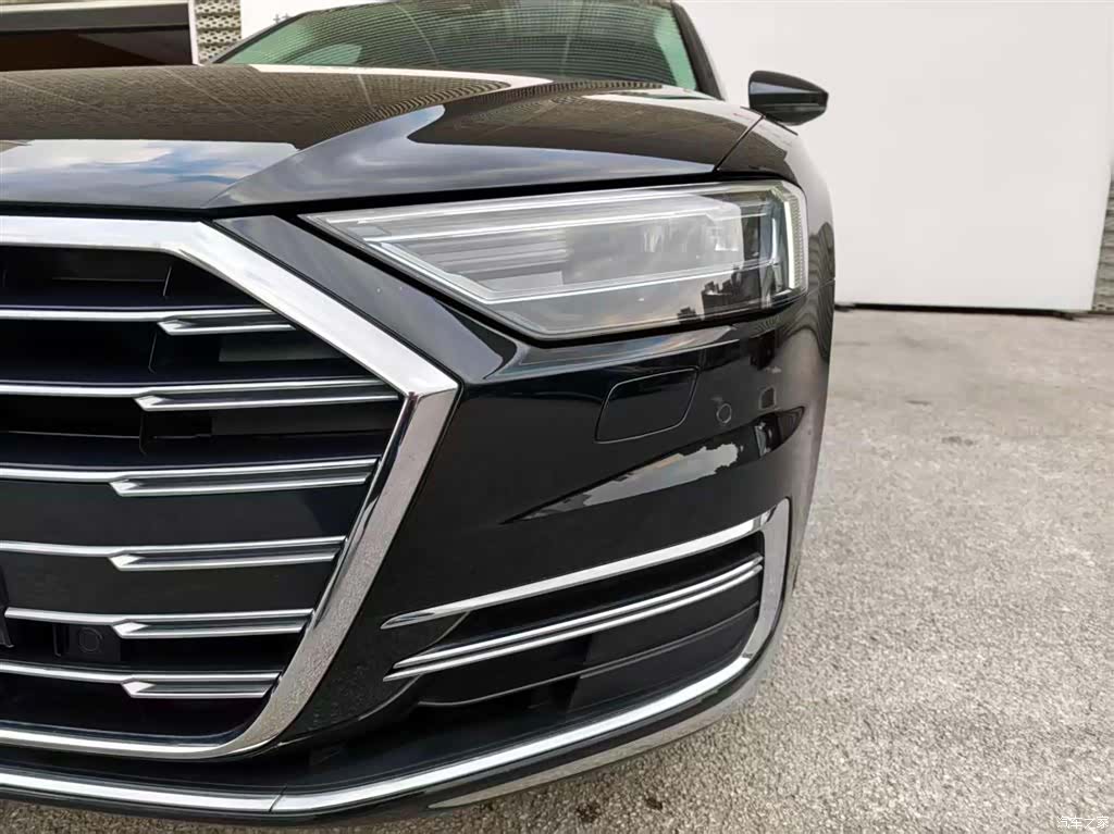 Audi A8L, 2021 11