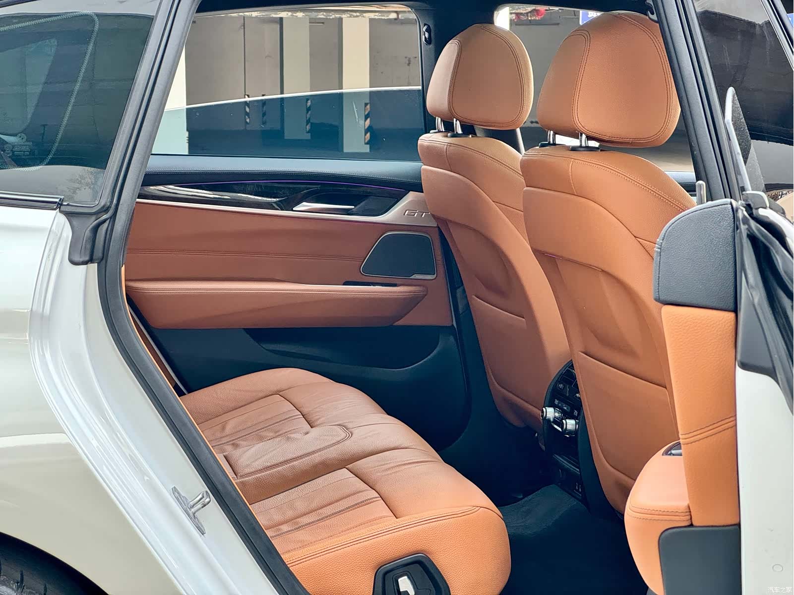 BMW 6 Series GT, 2021 10