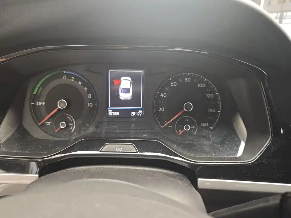 Volkswagen Bora Pure Electric