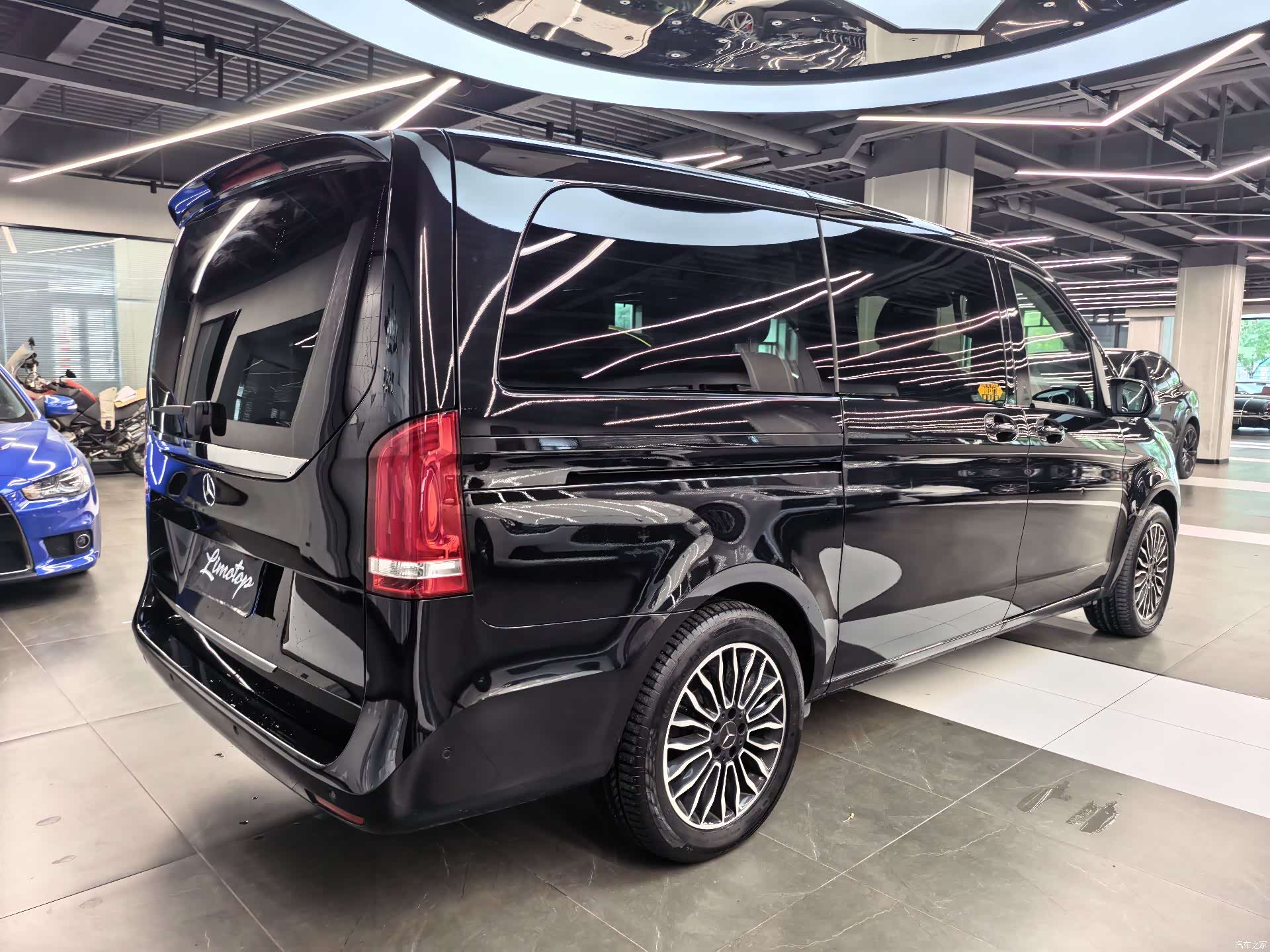Mercedes-Benz V-Class, 2018 6