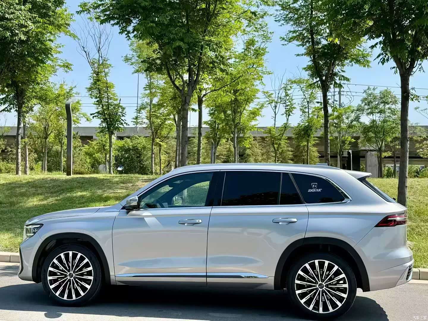 Geely Xingyue L, 2026 3