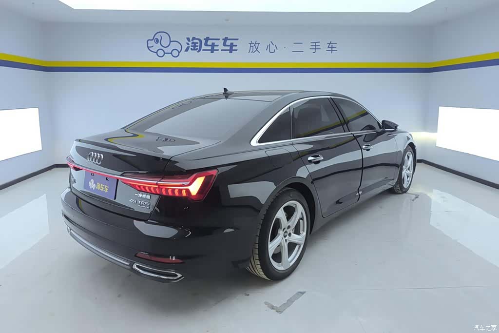 Audi A6L, 2022 3