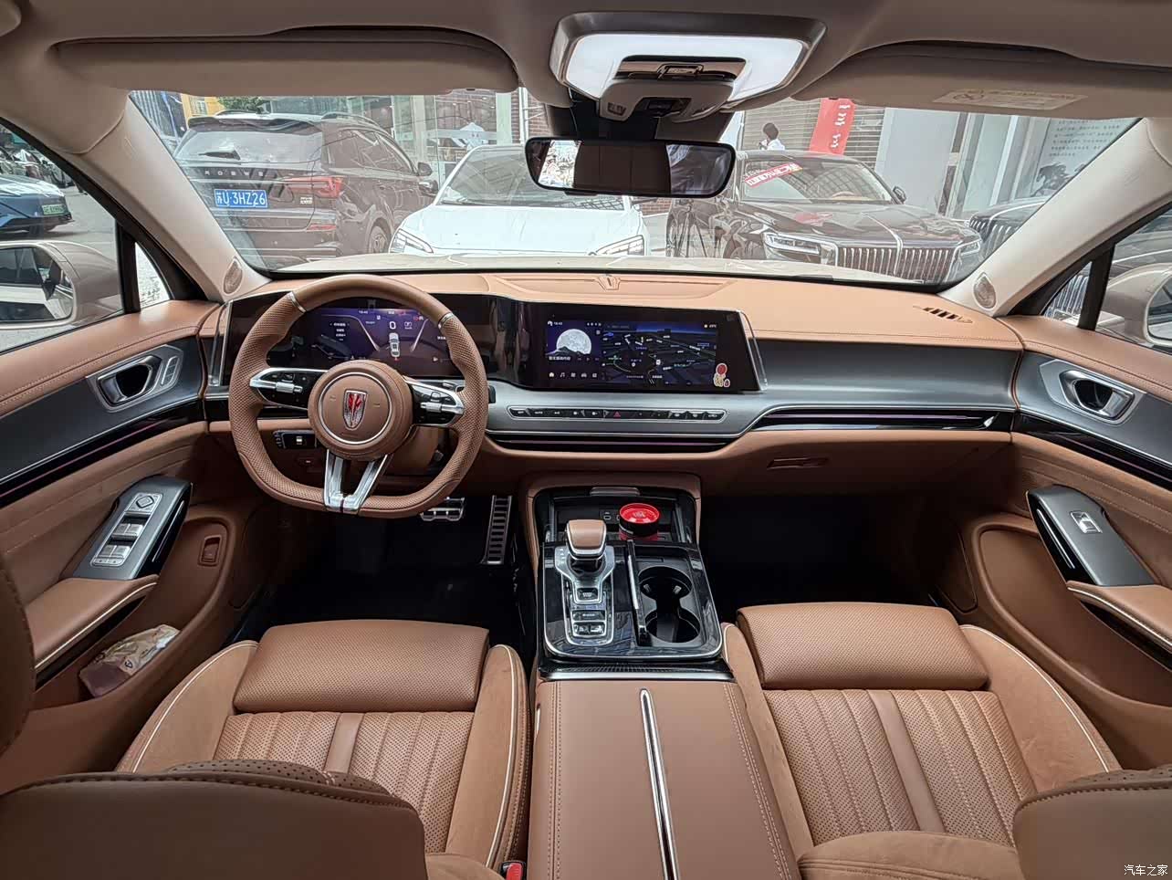 Hongqi H9, 2025 9