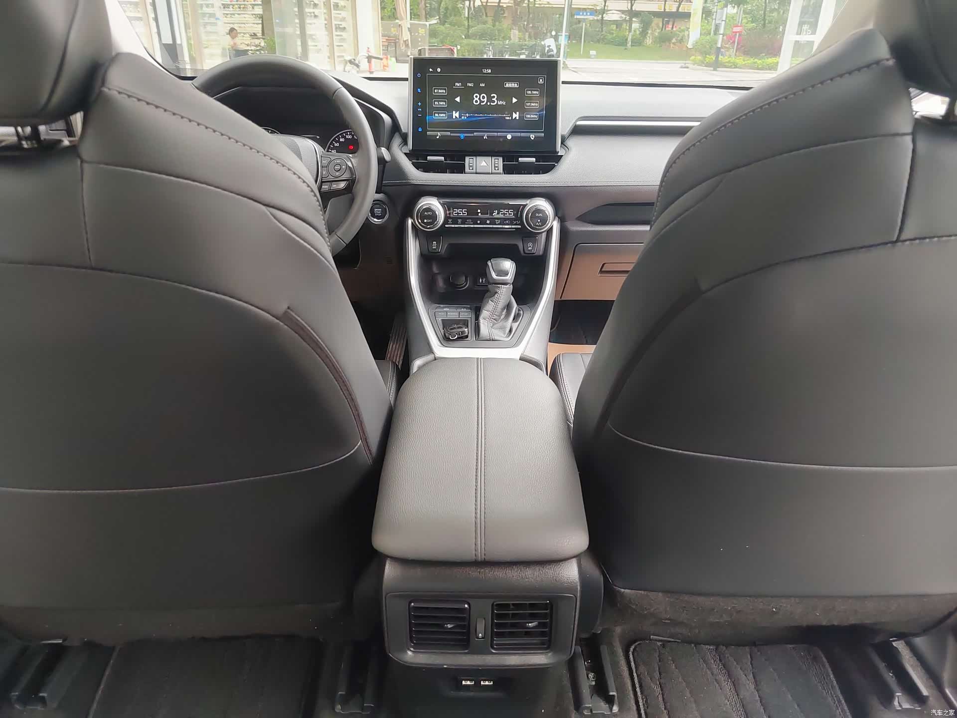 Toyota Wildlander, 2021 14