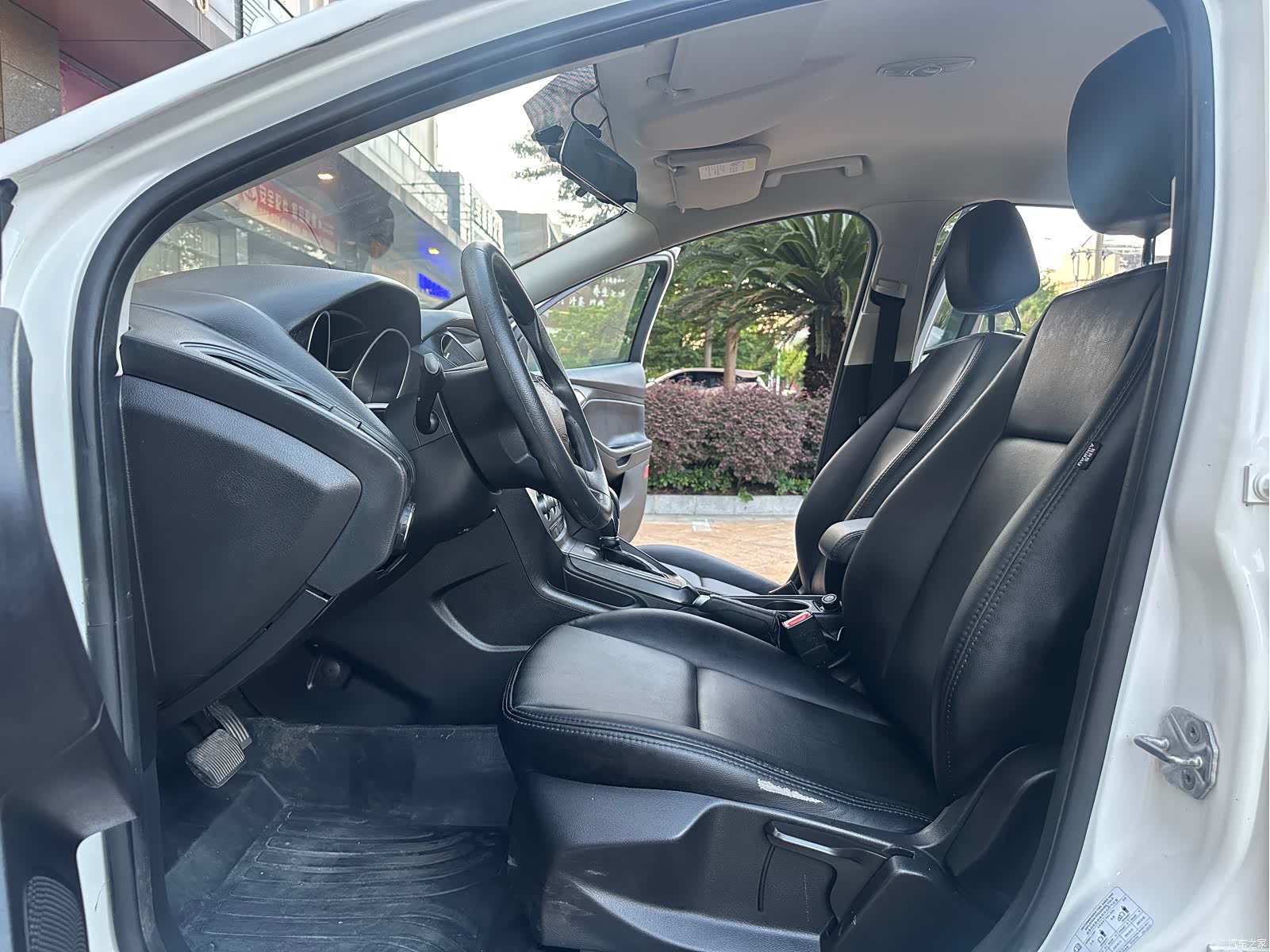 Ford Focus, 2015 4