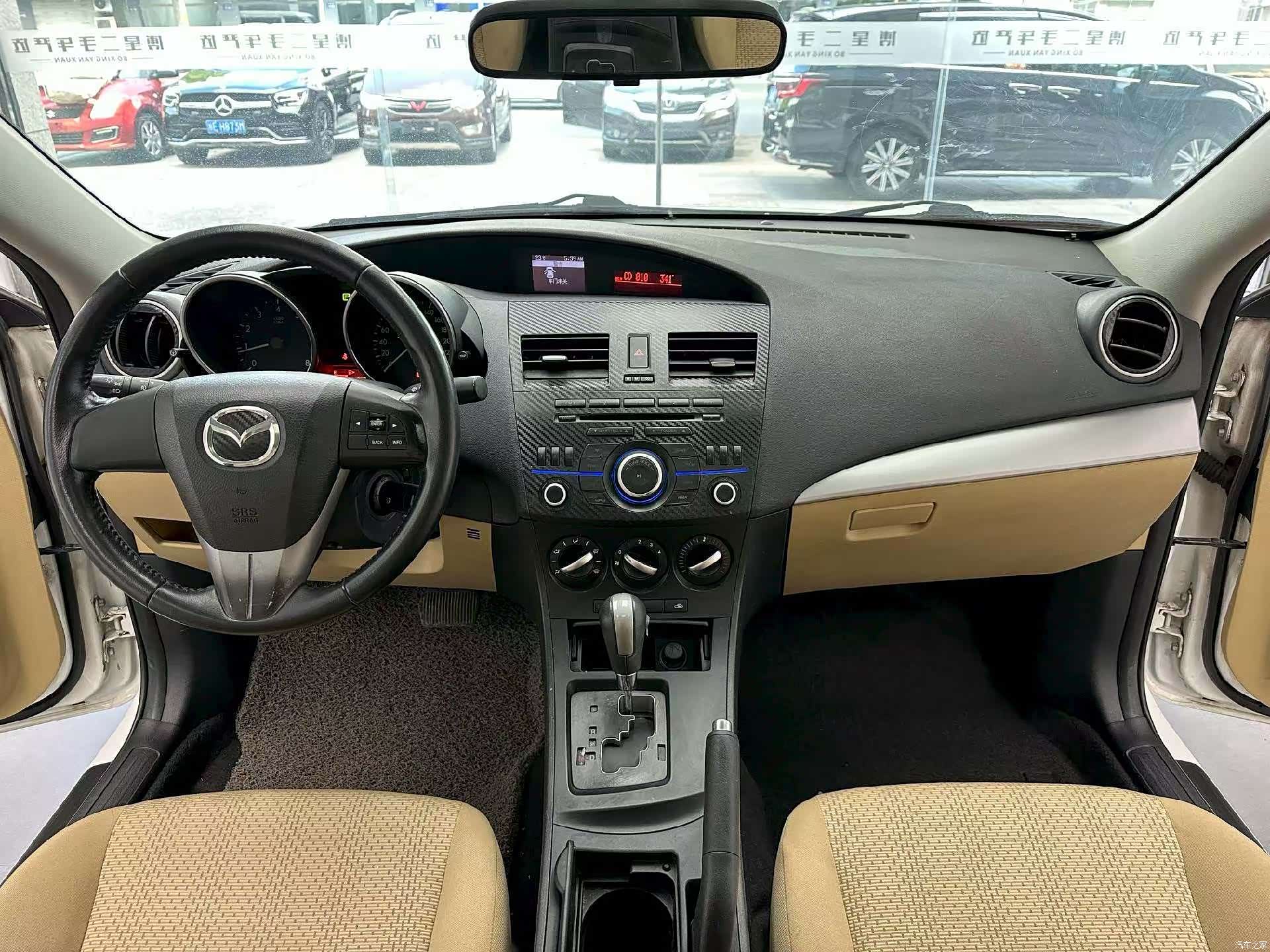 Mazda 3, 2012 все фото