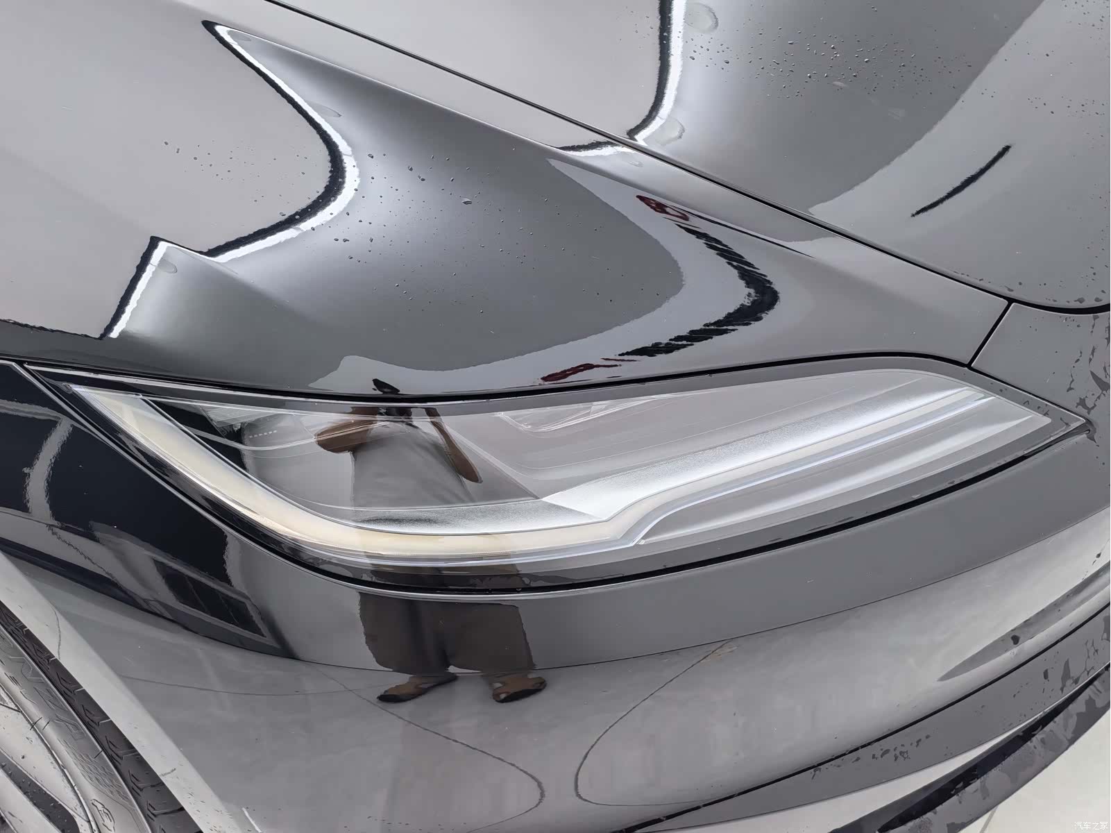 Tesla Model 3, 2025 6