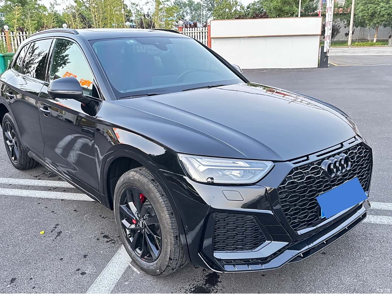 Audi Q5L, 2025 3