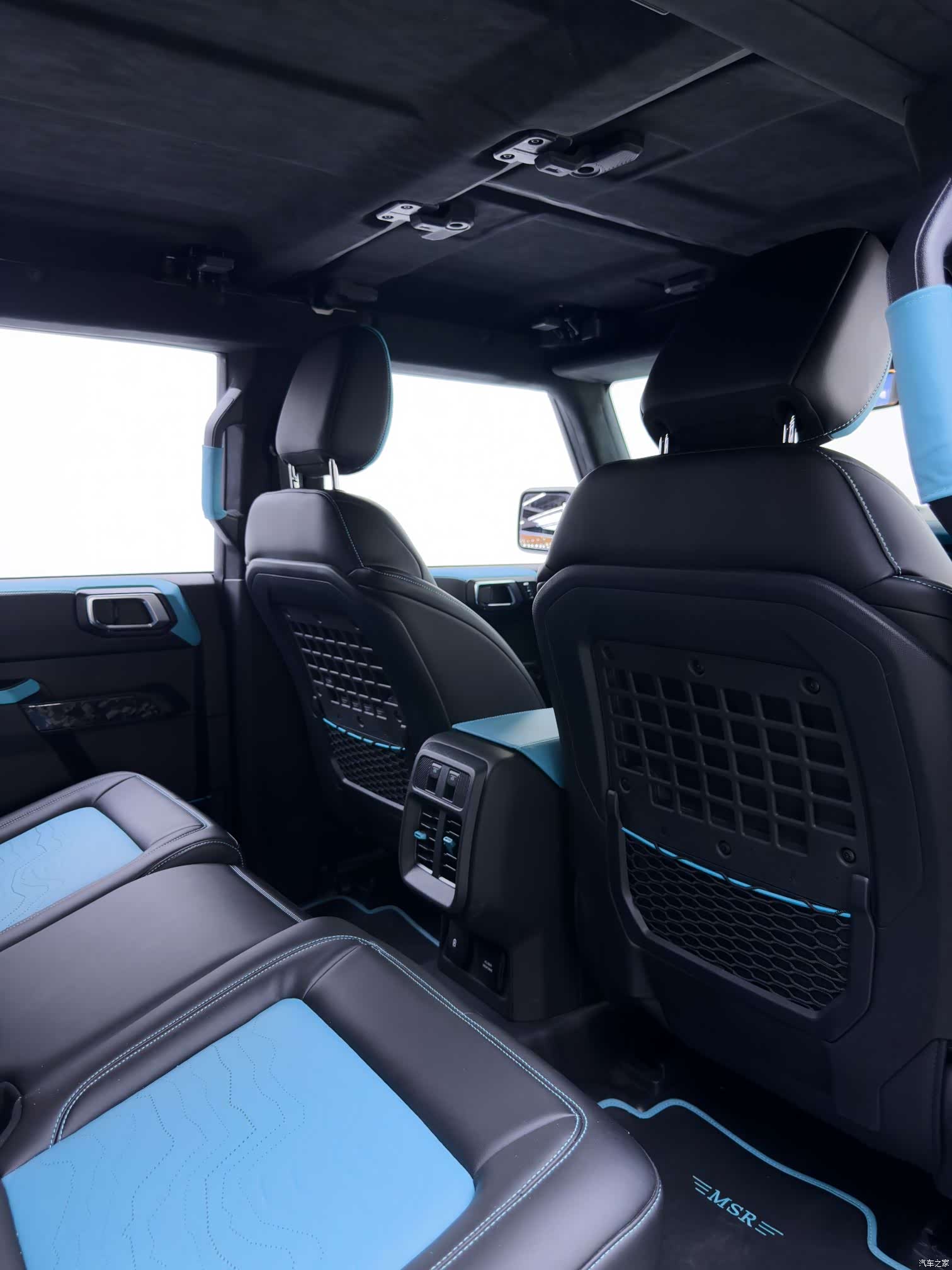 Ford Bronco, 2025 37