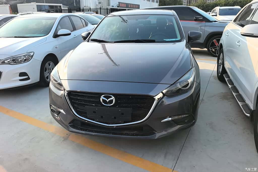 Mazda Mazda3, 2017 2