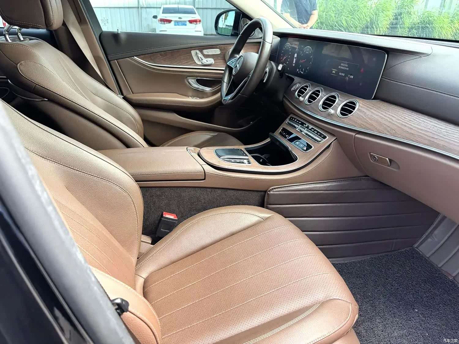 Mercedes-Benz E-Class, 2021 все фото