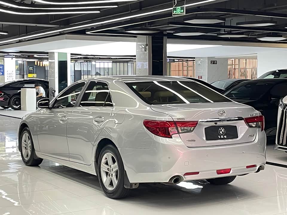 Toyota Reiz Toyota Reiz