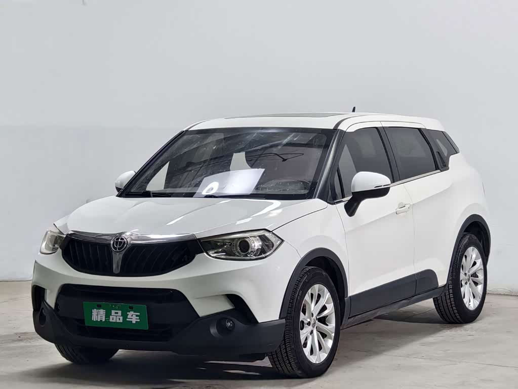 Brilliance V3 2015 1.5L MT