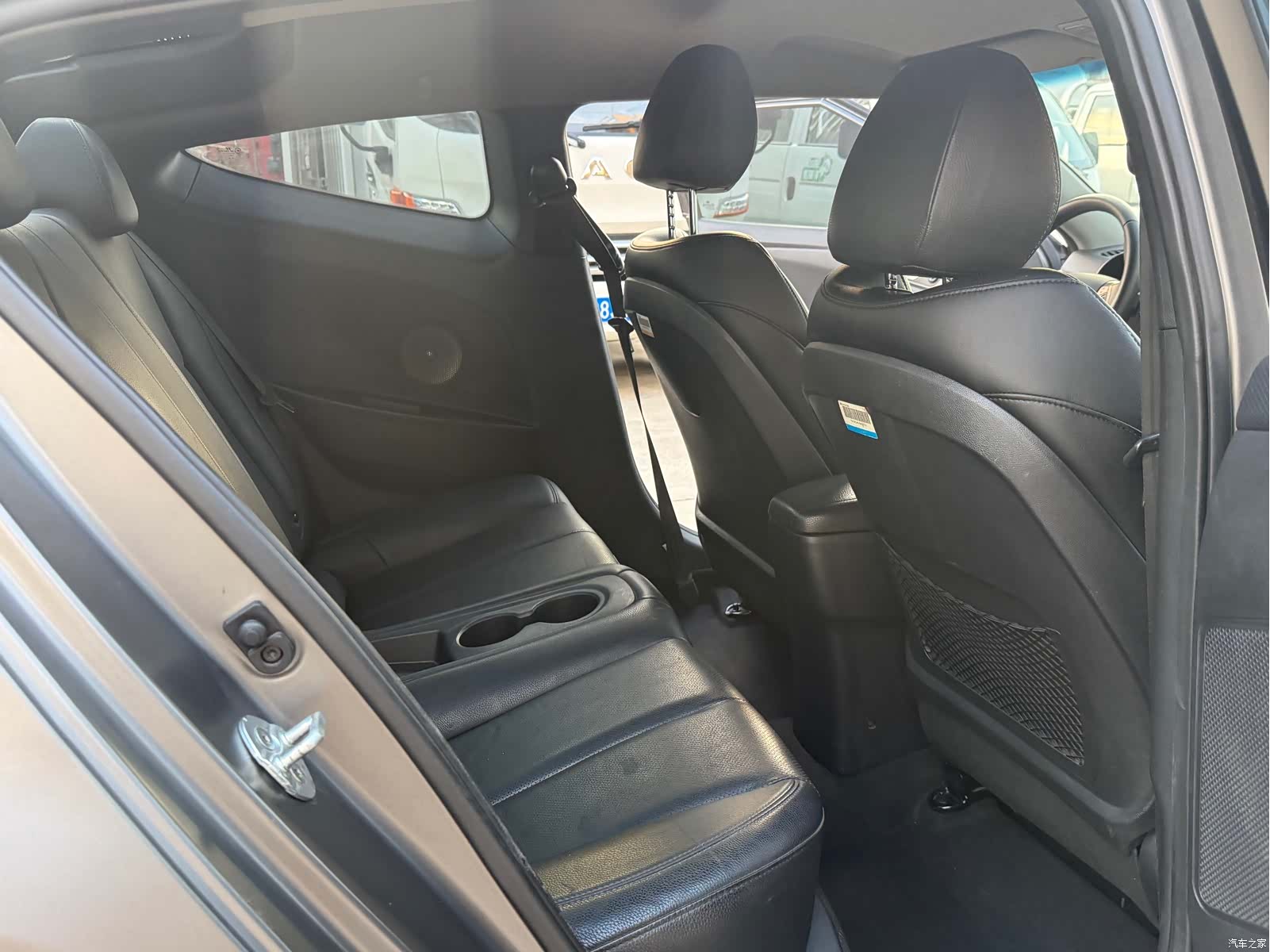 Hyundai Veloster, 2014 8
