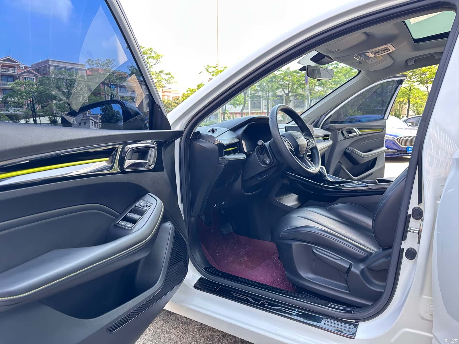 Roewe i5, 2021 11