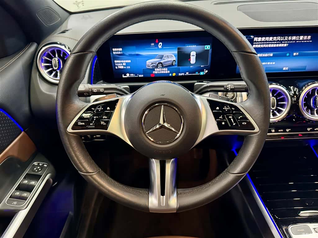 Mercedes-Benz GLB, 2024 15