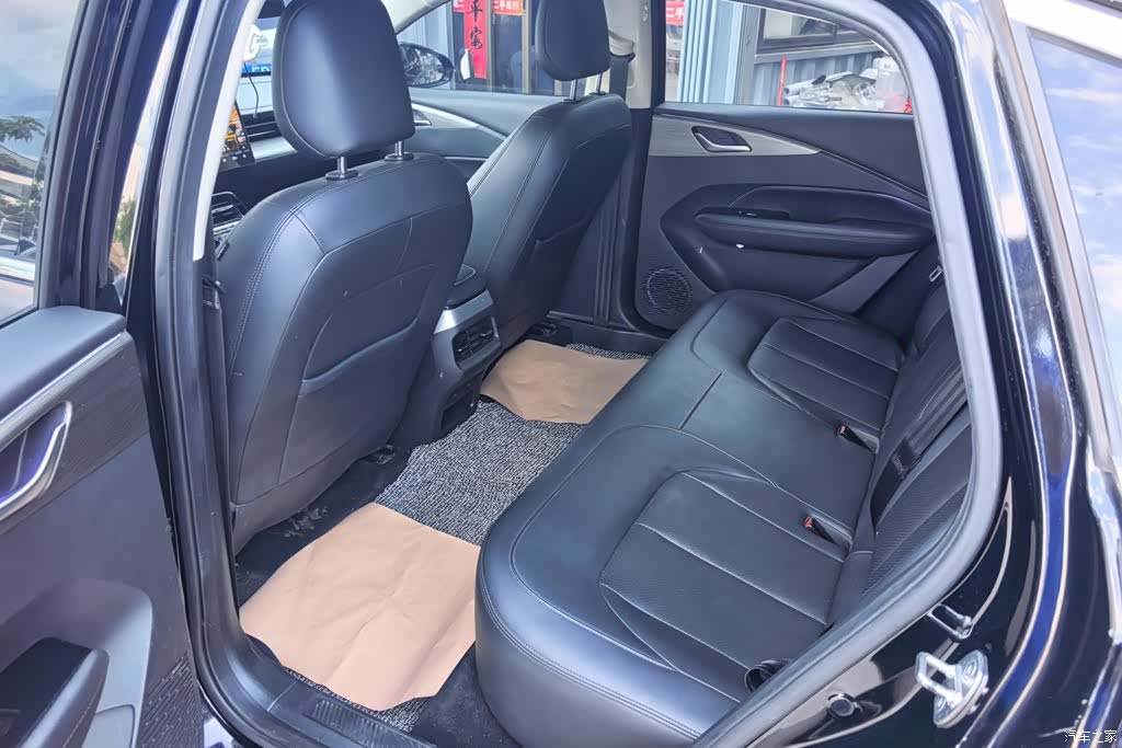 Wuling Starlight, 2024 11