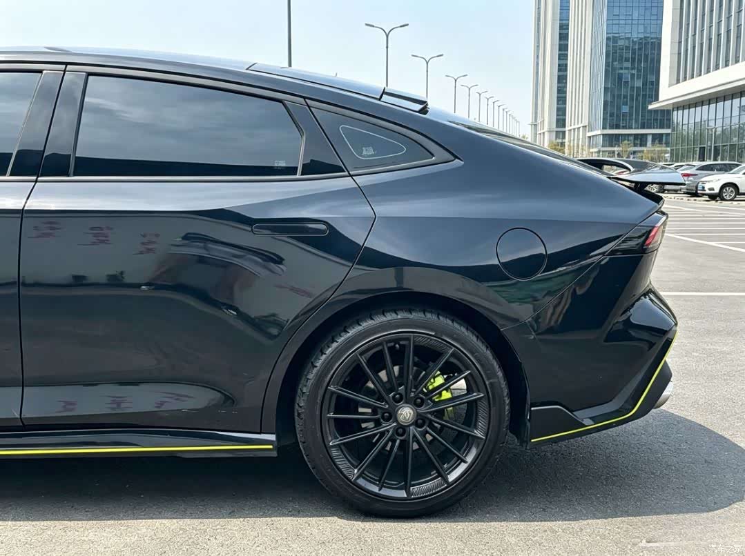 Changan UNI-V, 2022 14