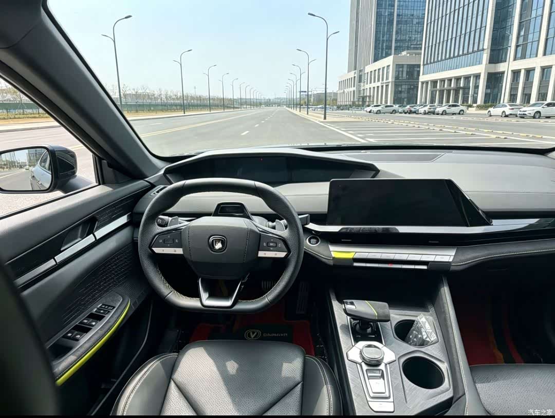 Changan UNI-V, 2022 16