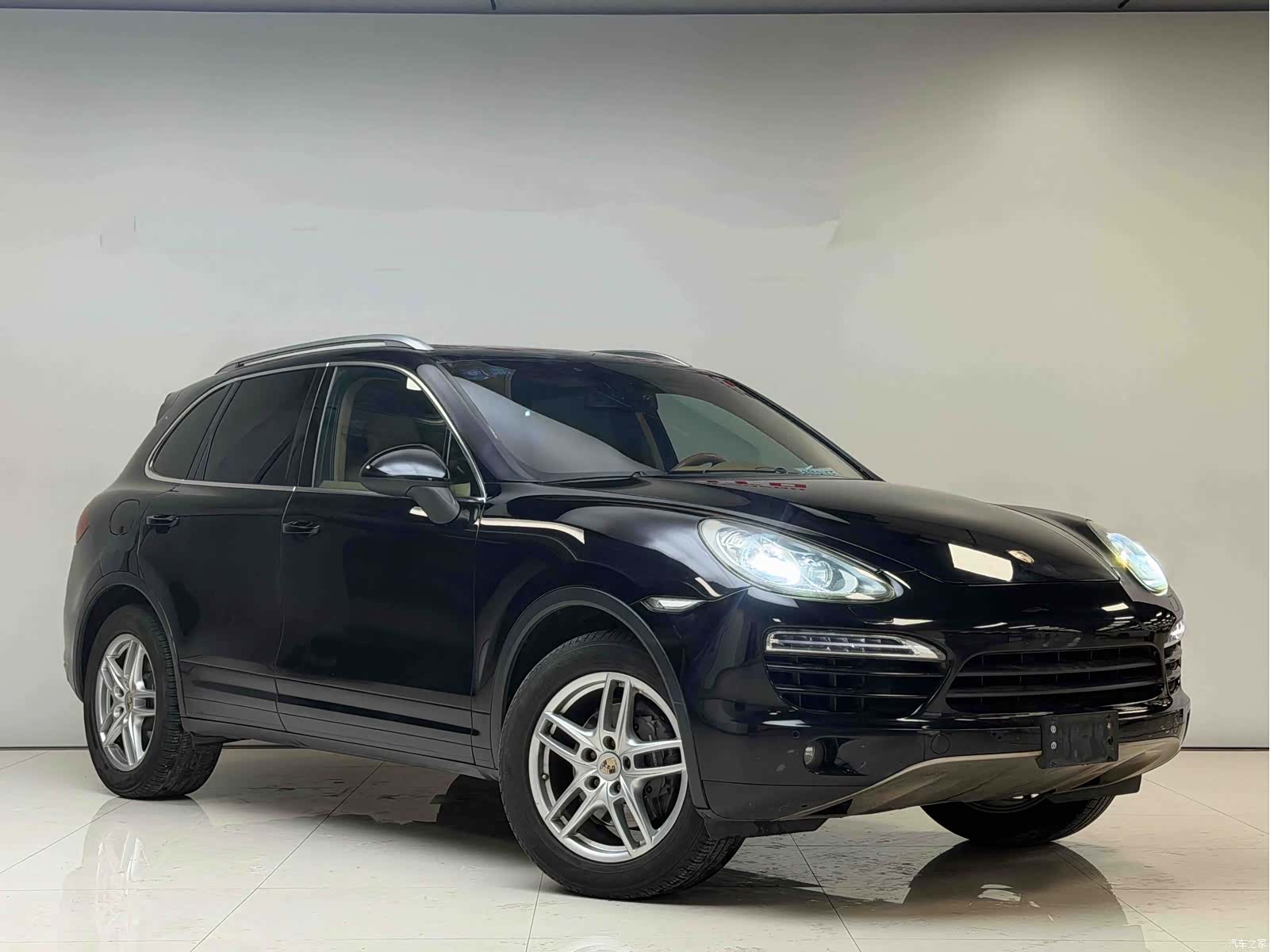 Porsche Cayenne, 2011 3