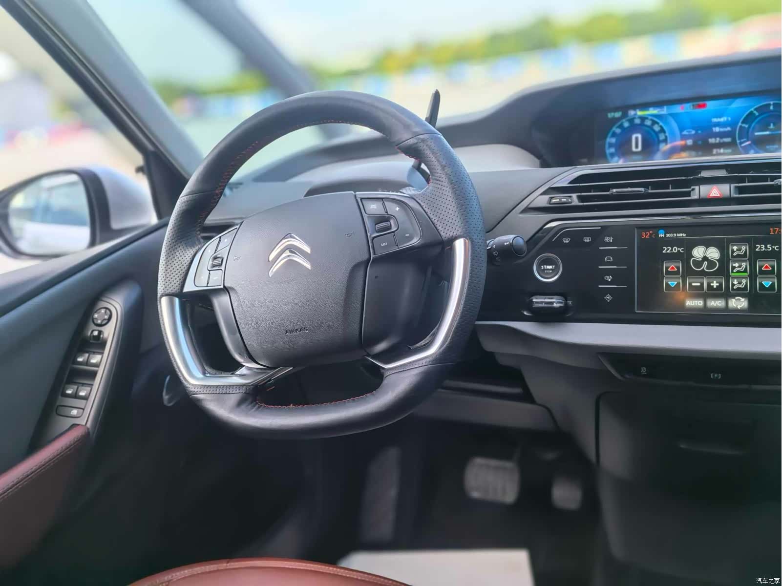 Citroen C4, 2018 13